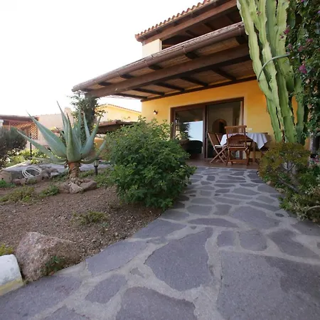 La Casina Del Mar Turchese Porto San Paolo (Sardinia)